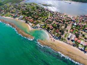 Casa da Confra - 20 Adultos - 10 Suítes - 100 Metros do Mar